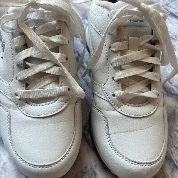 Fila Womens Classico 18 5CM00152-156 White Casual Shoes Sneakers Size 6 unisex - Picture 11 of 11